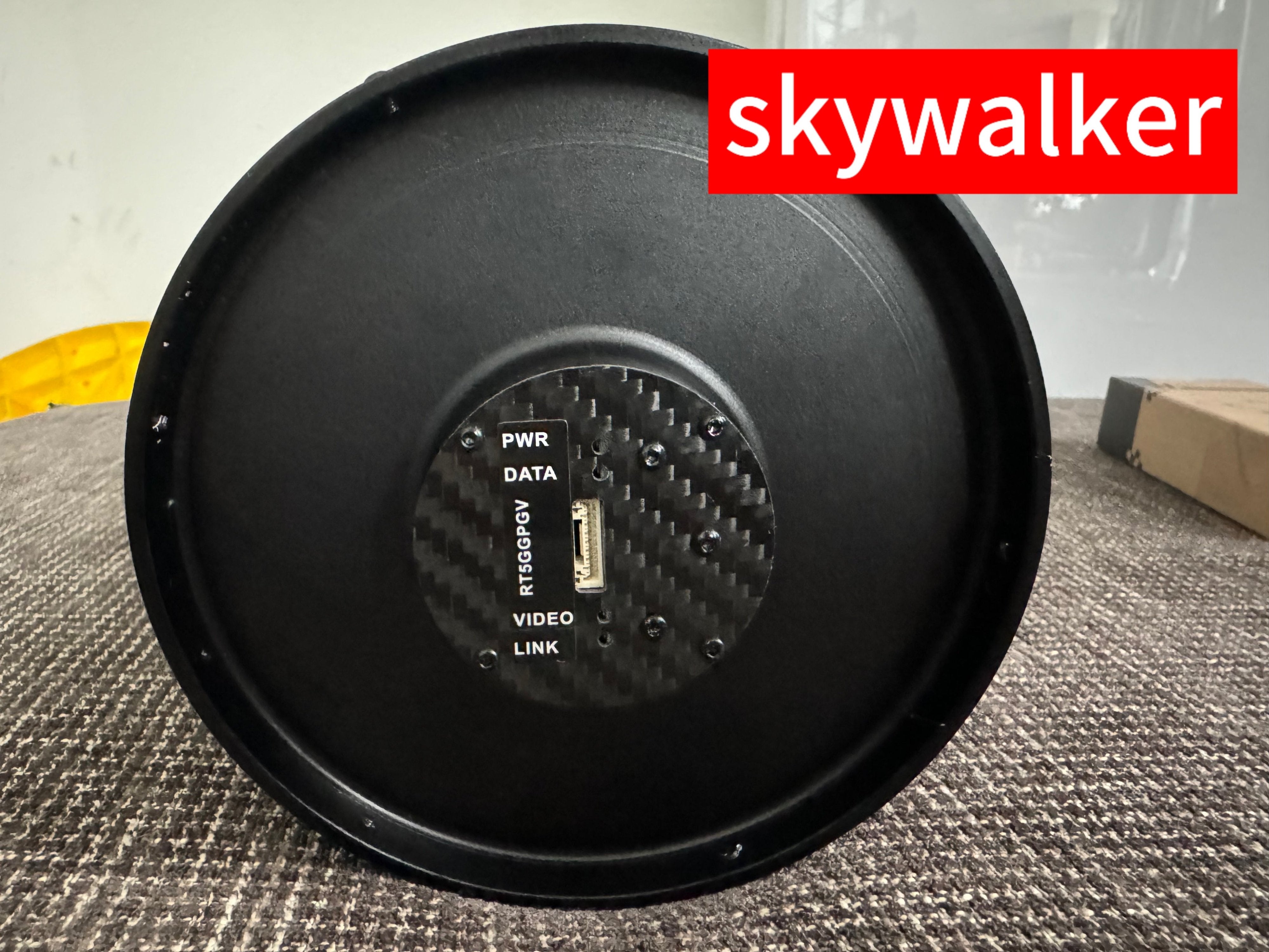 Version 1.0 (0.43mm/2.4kg) Optical fiber communication equipment 10km